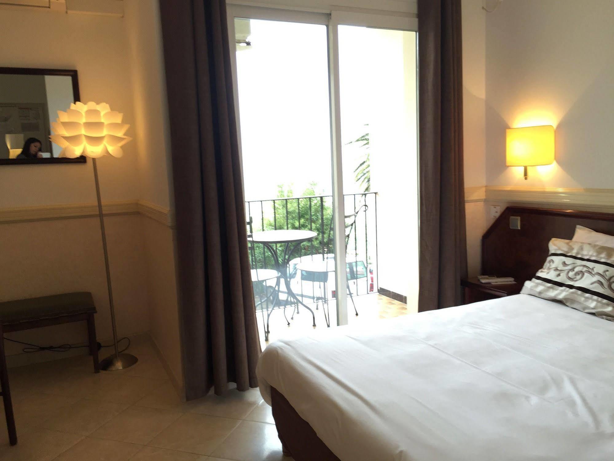 Hotel Des Roches Sartène 외부 사진